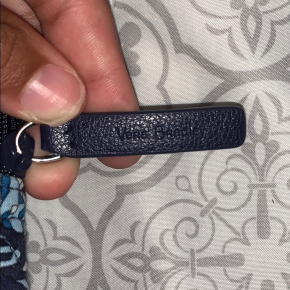 Vera Bradley purse - Picture 3 of 4